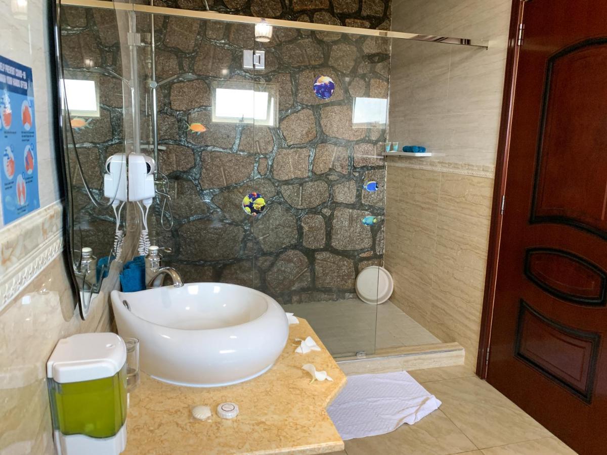 Exotic Guest House อังส์ วอลแบร์ วิลเลจ ภายนอก รูปภาพ