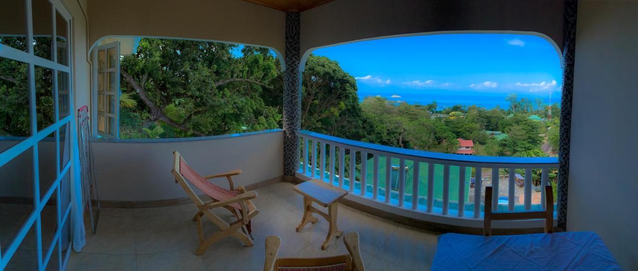 Exotic Guest House อังส์ วอลแบร์ วิลเลจ ภายนอก รูปภาพ